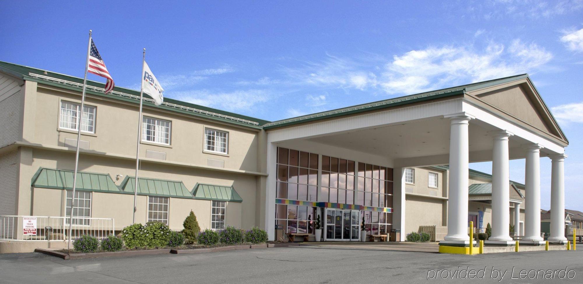 Park Inn By Radisson Harrisburg West แมคานิกส์เบิร์ก ภายนอก รูปภาพ