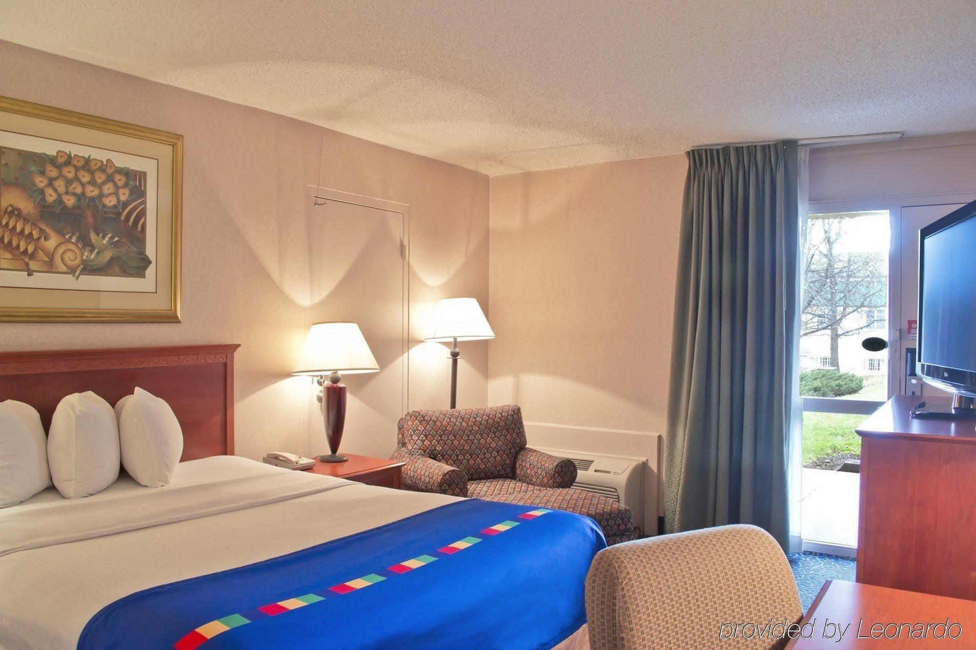 Park Inn By Radisson Harrisburg West แมคานิกส์เบิร์ก ห้อง รูปภาพ